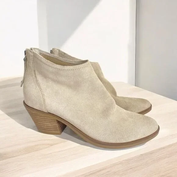 Dolce Vita Erika Suede Booties Beige Size 6 - Picture 3 of 11